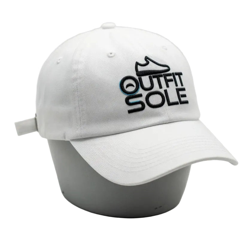 OUTFIT SOLE Classic White Signature Cap
