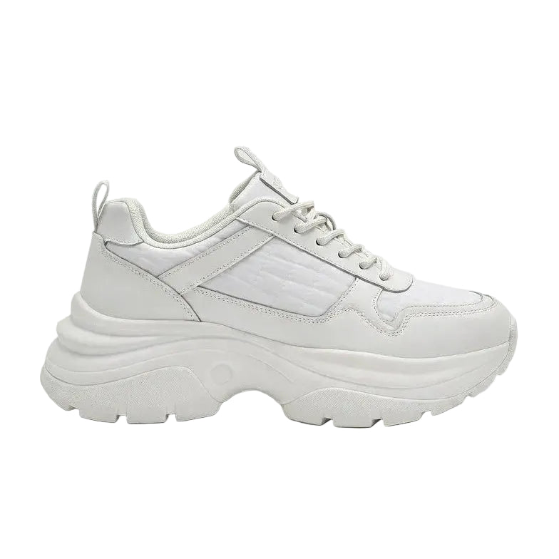 Outfit Sole Classic White Urban Runner